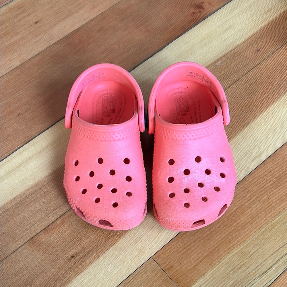 Kids Pink Clogs
